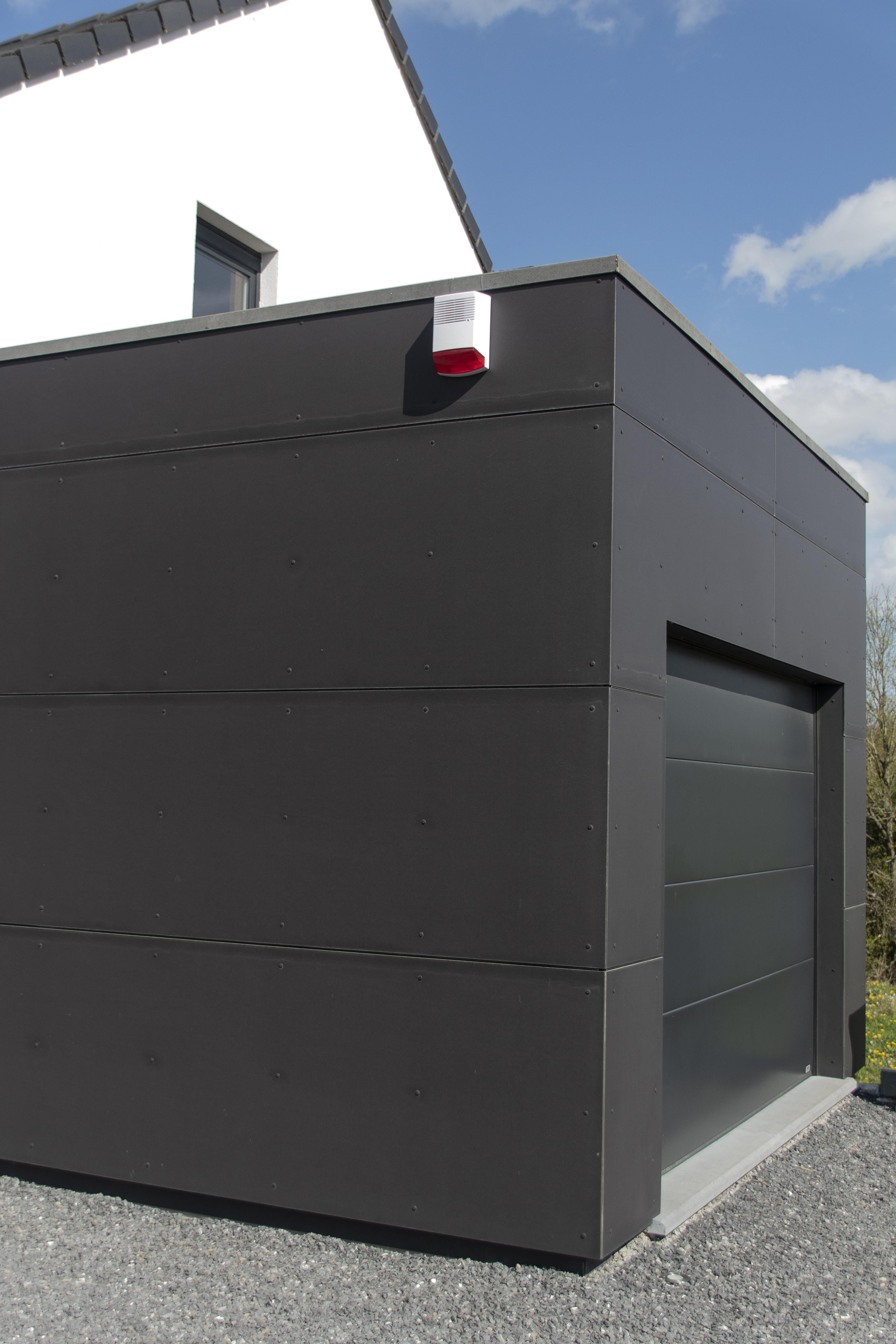 Dummy alarm siren with flashing red LED