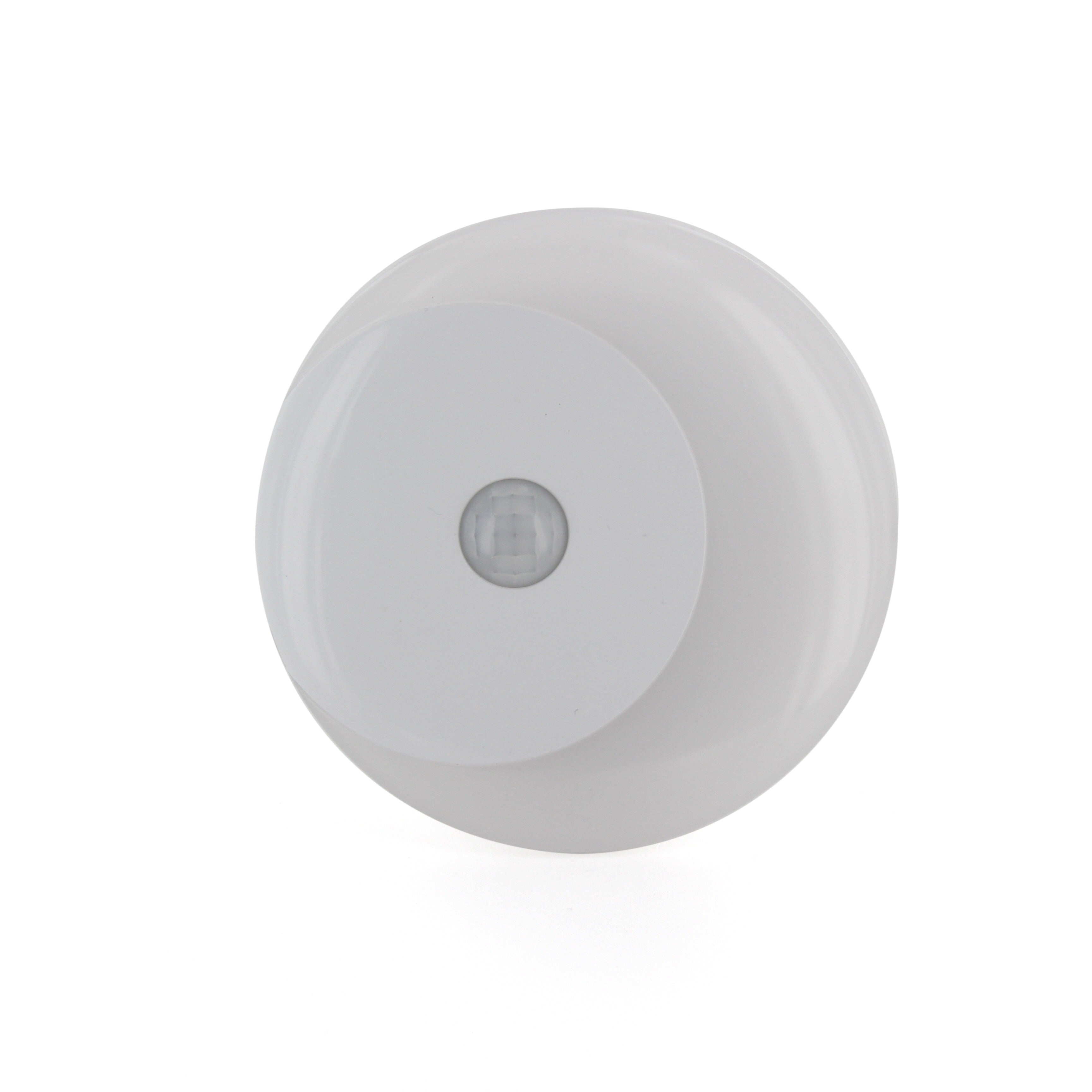 Portable night light with motion detection