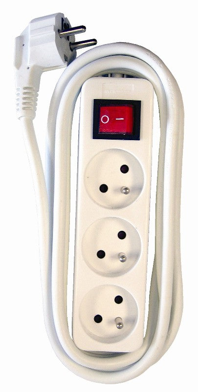 Extensão branca com interruptor - 3 x 16 A - 1,5 m