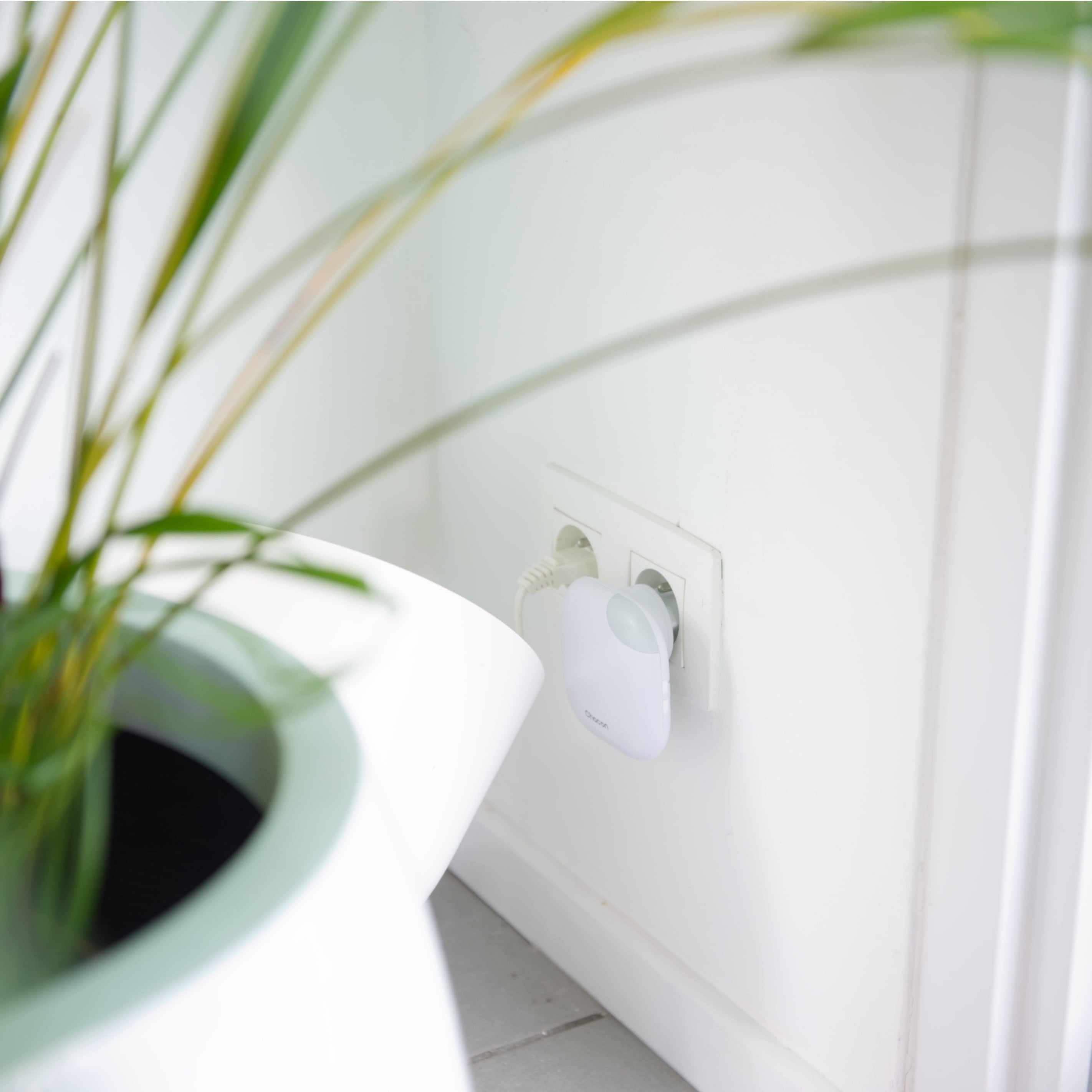 Mini plug-in wireless doorbell - 300m