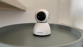 Un nouveau test de notre caméra rotative intérieure qui présente de beaux atouts